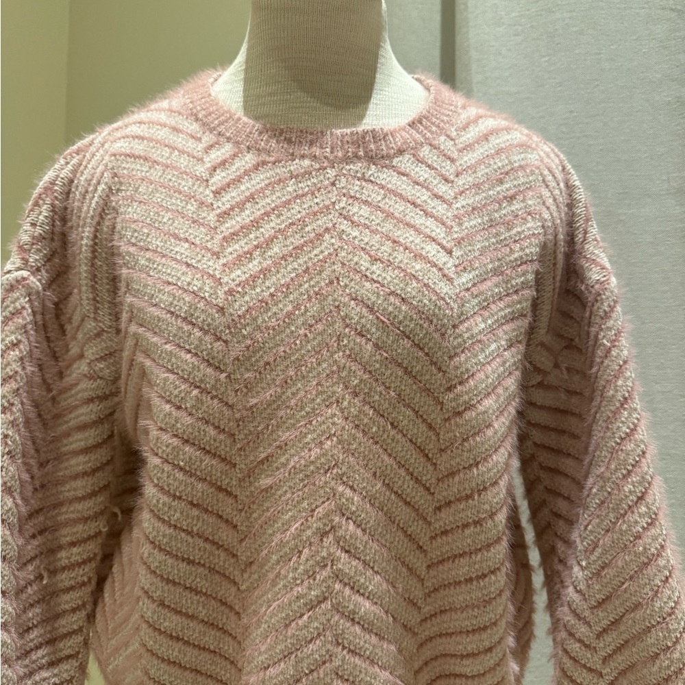 Sweater - Picture 2 of 5